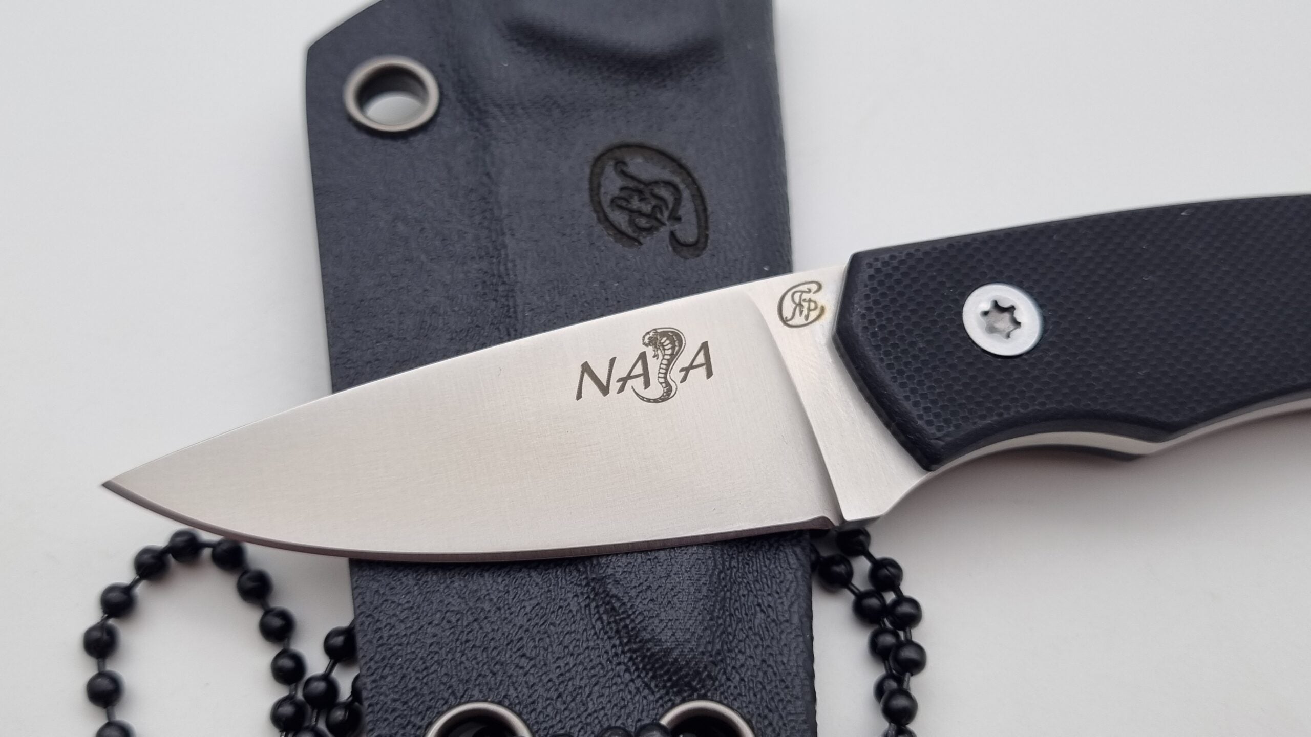 NAJA (Kobra) JARS Neck Knife von Jackknife EDC G10 Schwarz