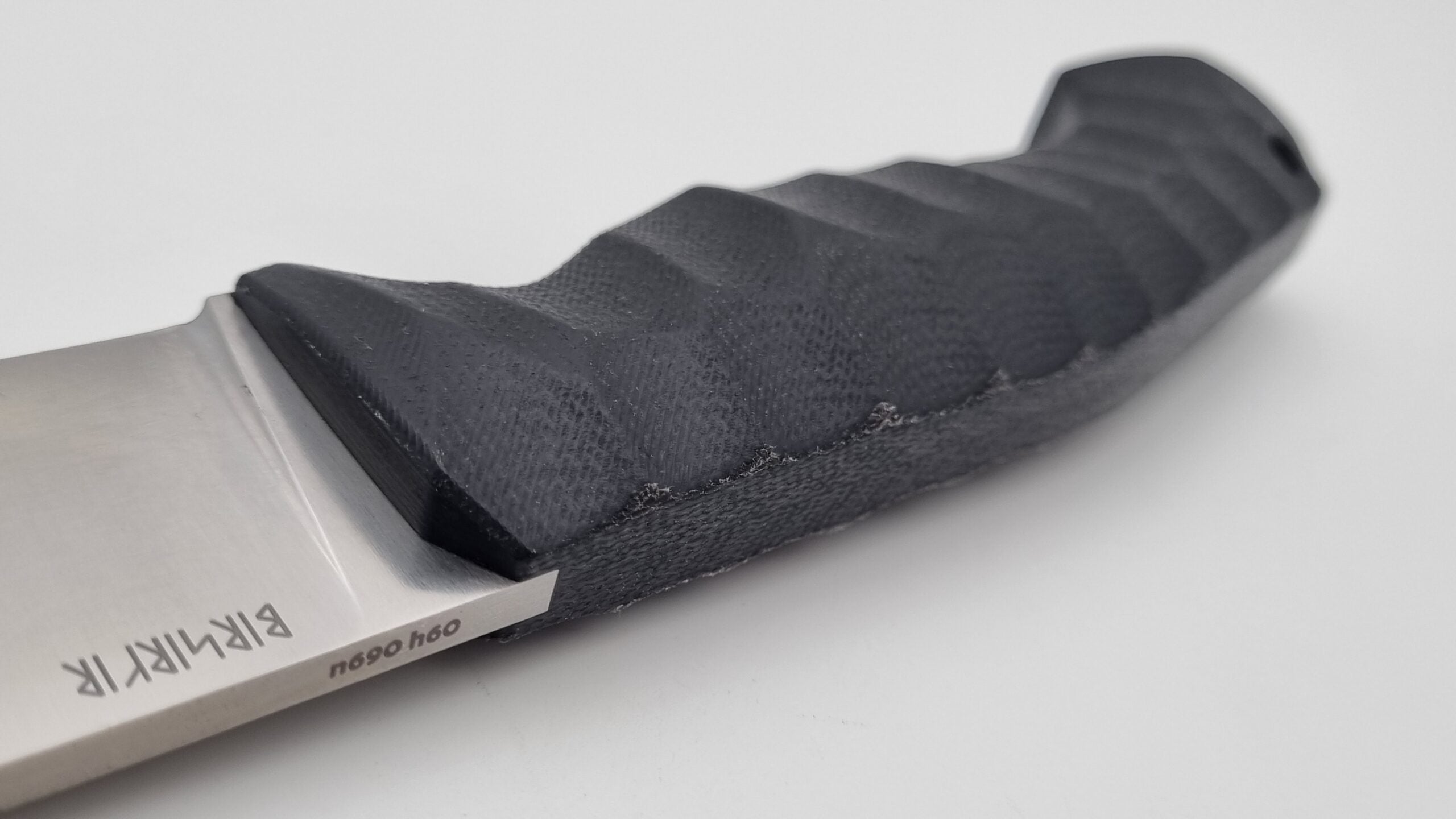 Berserker JARS Jagd Outdoor Messer N690 60HRC    Black Micarta Leder