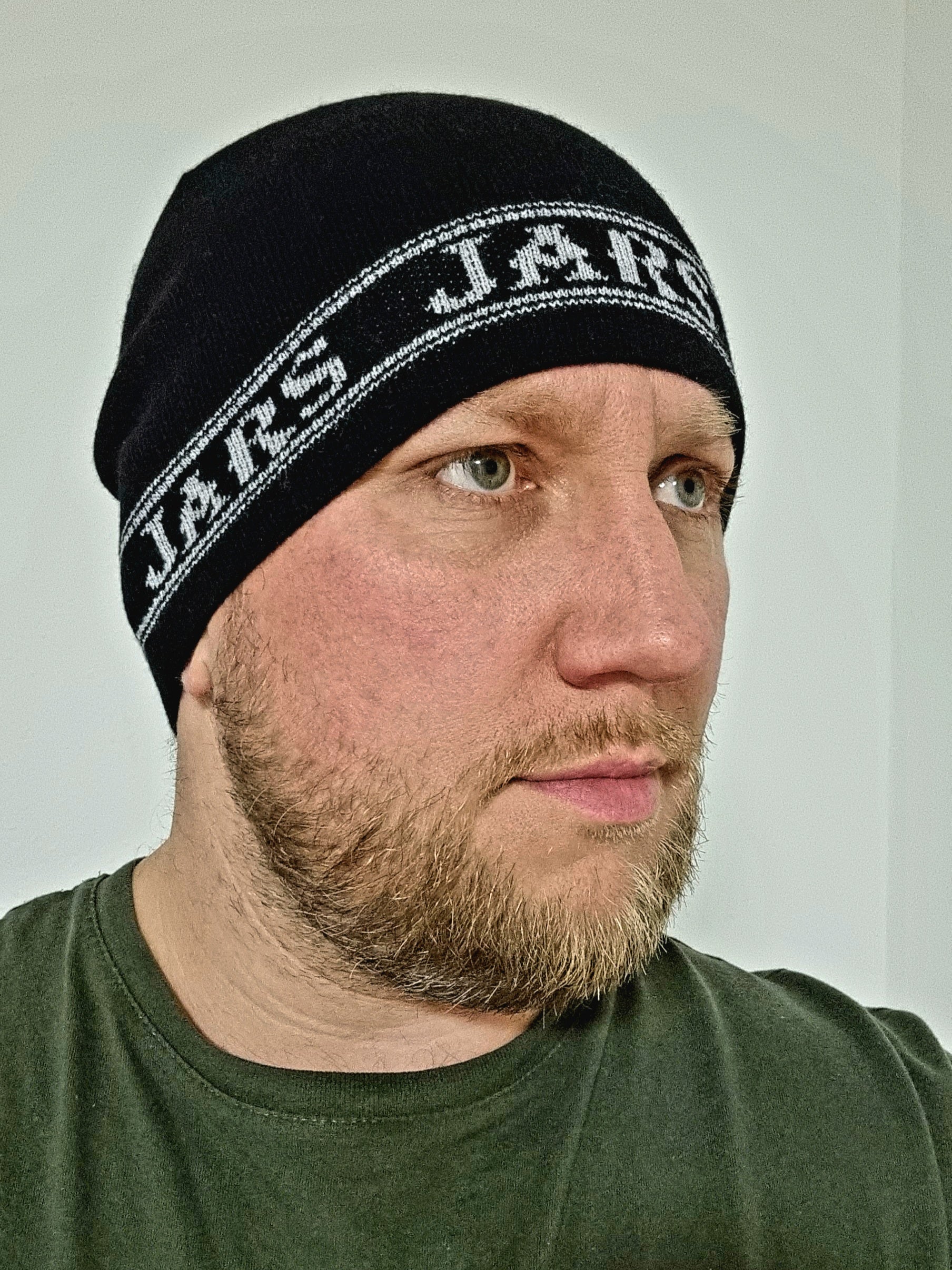 JARS Wintermütze 100% Schurwolle Modell "Sport" Schwarz R