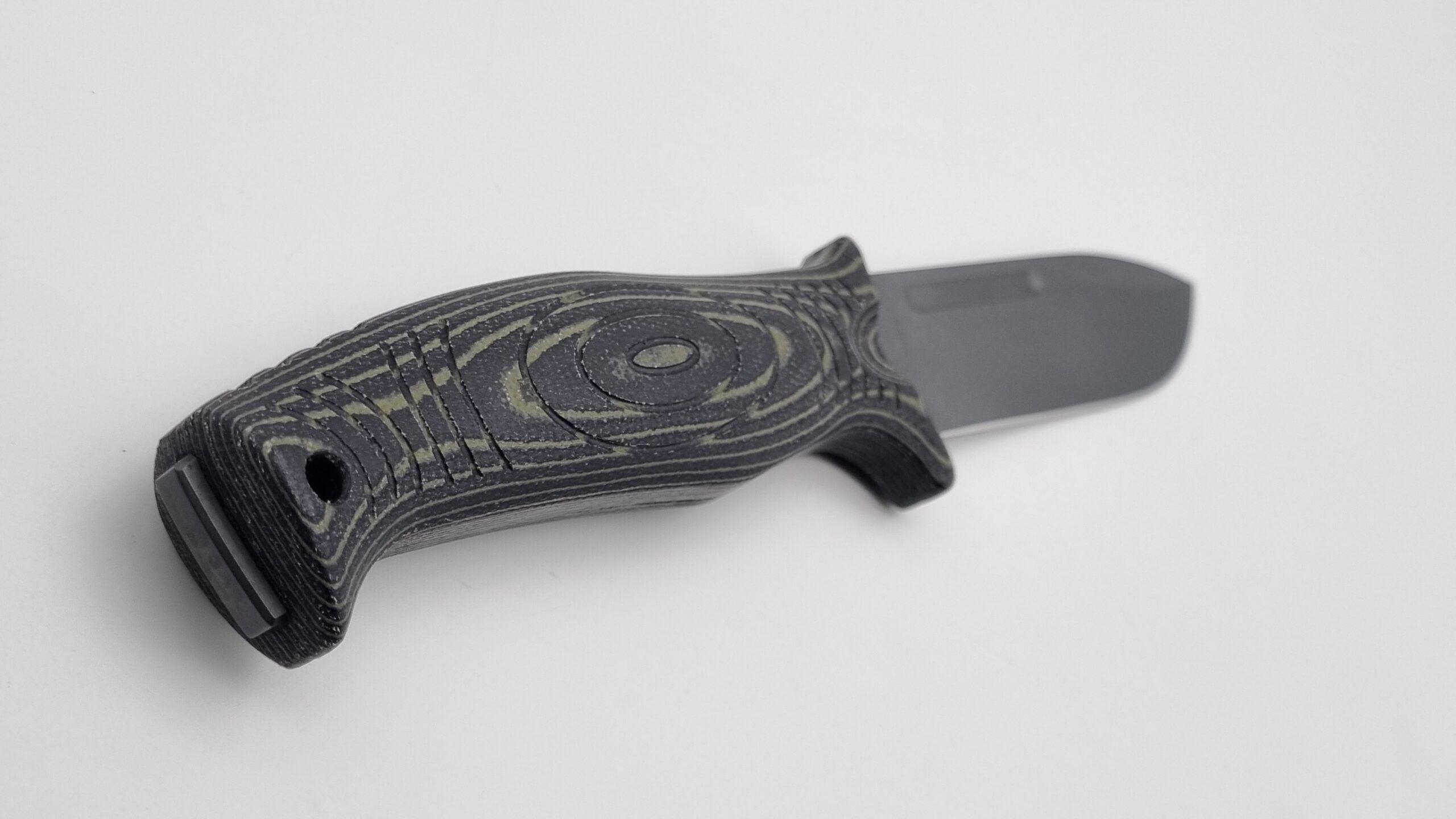 Bombfrog JARS Messer 42a CPM3V / N690 Stahl Taucher Survival Jagd Outdoor Messer Green/Black Micarta